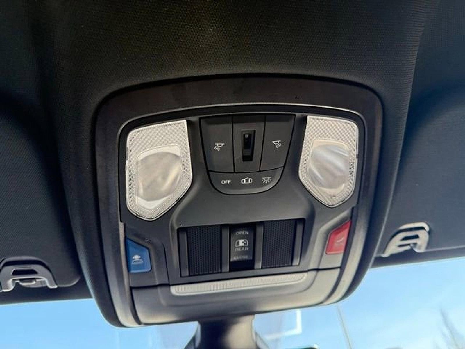 2023 RAM 1500 Big Horn 4x4 Crew Cab 5'7" Box