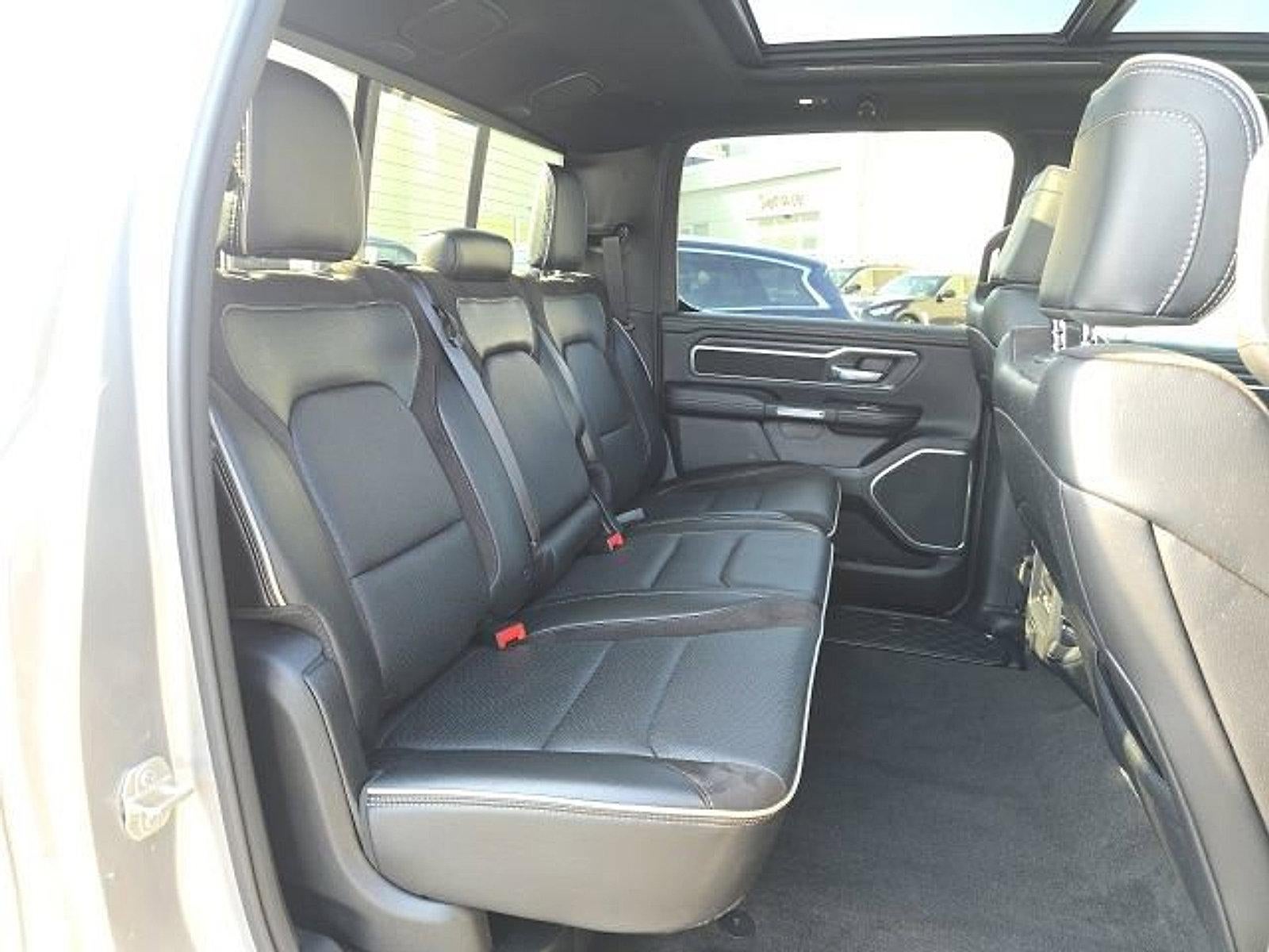 2024 RAM 1500 Laramie 4x4 Crew Cab 5'7" Box