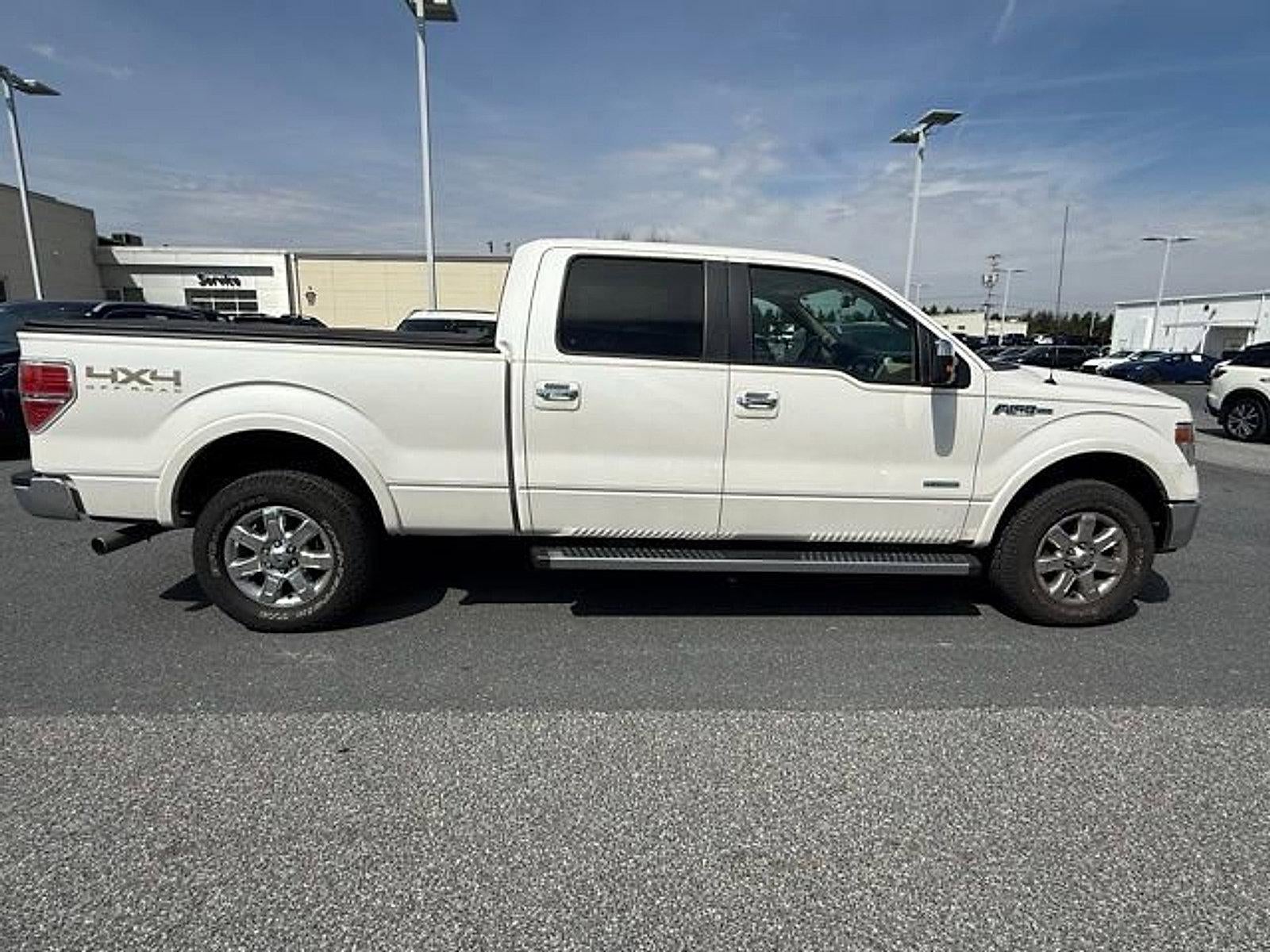 2013 Ford F-150 4WD SuperCrew 5-1/2 Ft Box Lariat