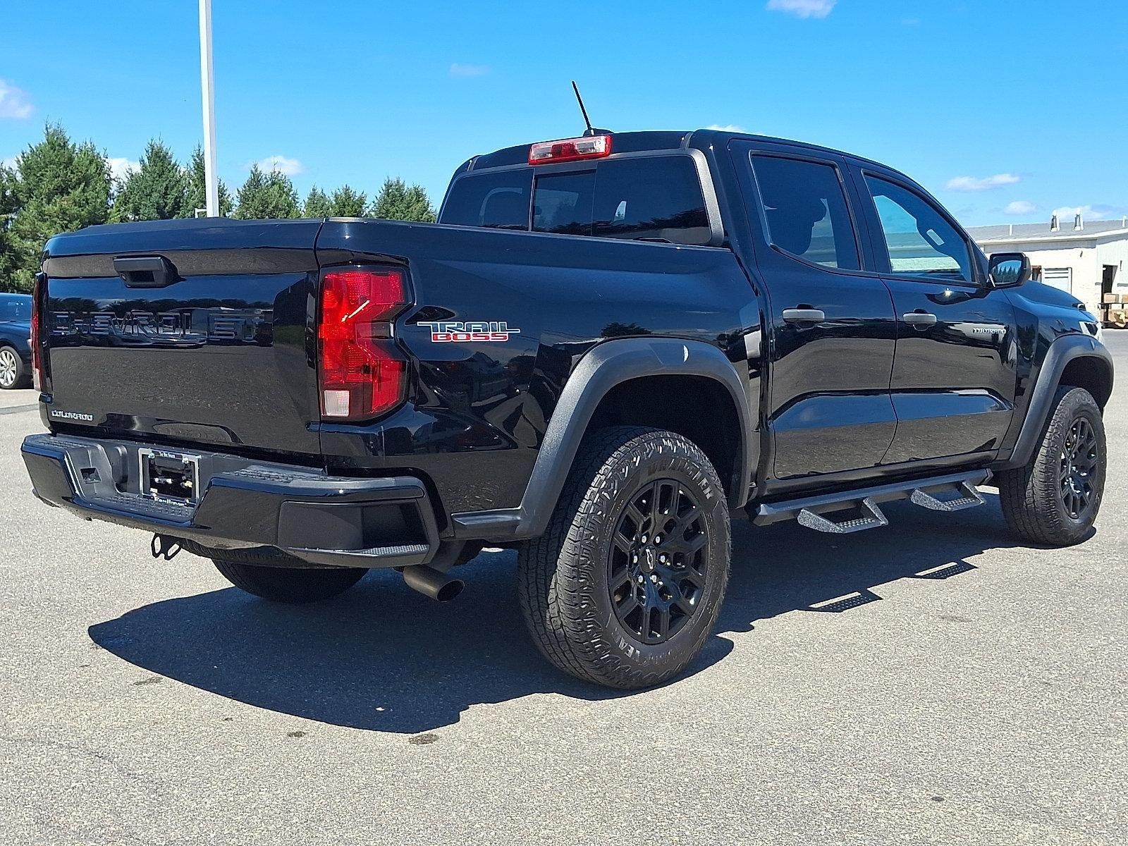 2024 Chevrolet Colorado Crew Cab Short Box 4-Wheel Drive Trail Boss