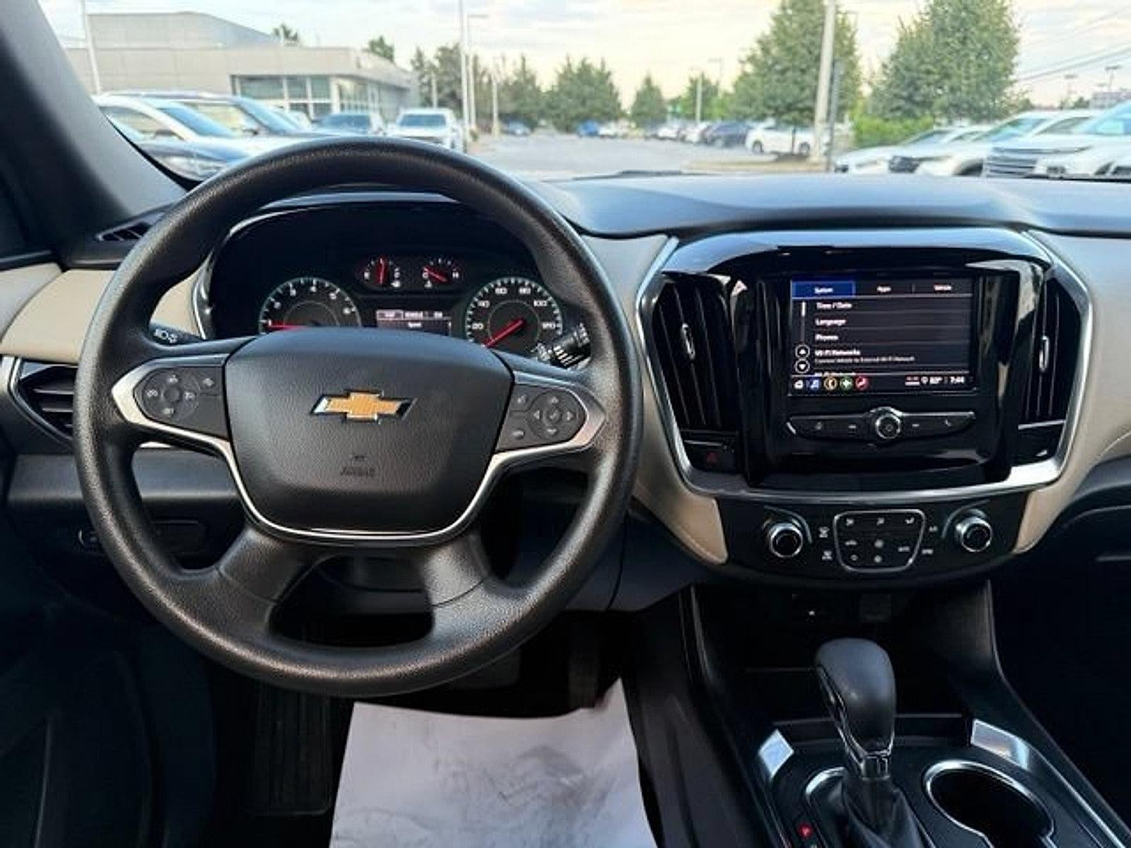 2023 Chevrolet Traverse FWD 1LS