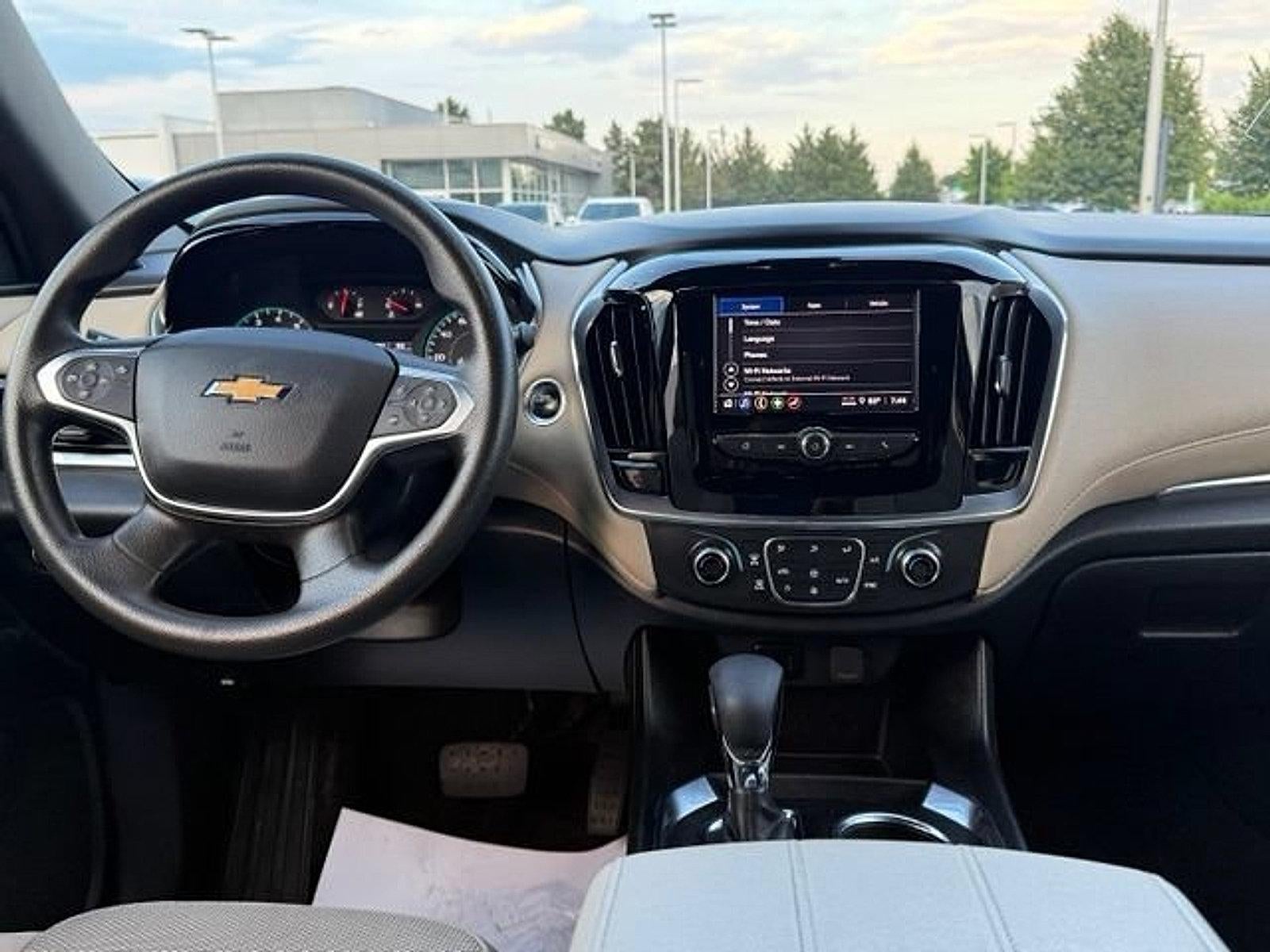 2023 Chevrolet Traverse FWD 1LS