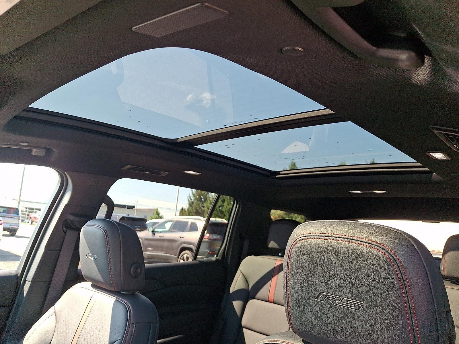 2024 Chevrolet Traverse RS w/2RS
