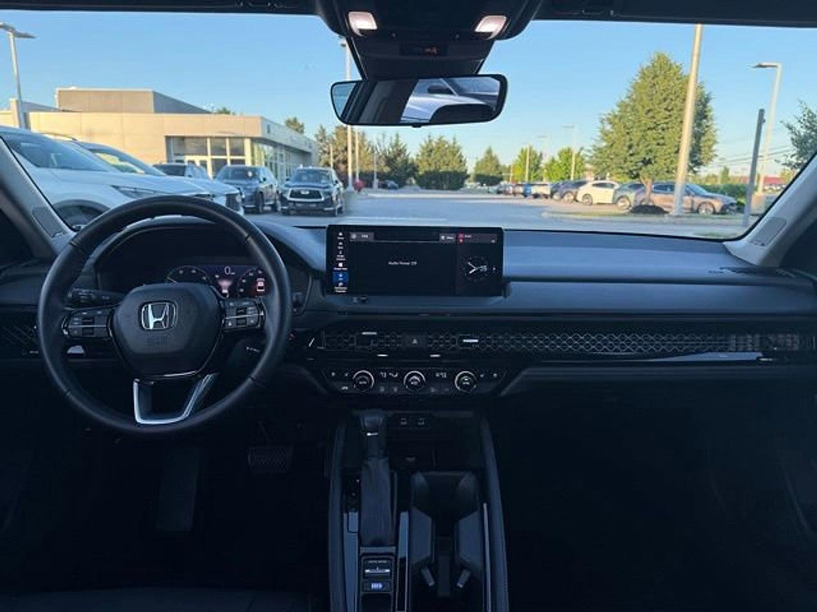 2023 Honda Accord Hybrid Touring Sedan w/o BSI
