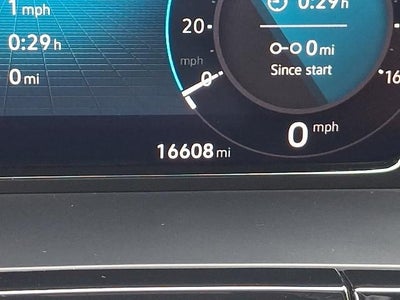 2026 Volkswagen Atlas Cross Sport 2.0T SE w/Technology 4MOTION