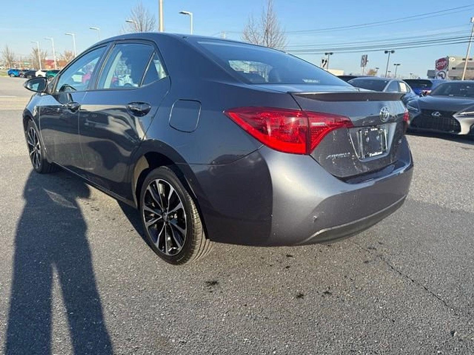 2018 Toyota Corolla SE CVT (Natl)