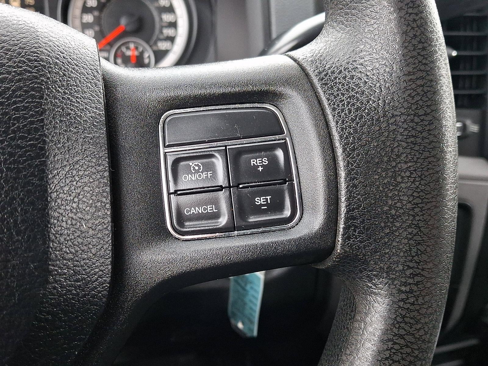 2014 RAM 2500 4WD Crew Cab 6.4 Ft Box Tradesman