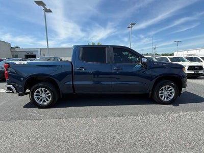2023 Chevrolet Silverado 1500 Crew Cab Short Box 4-Wheel Drive LT 2FL