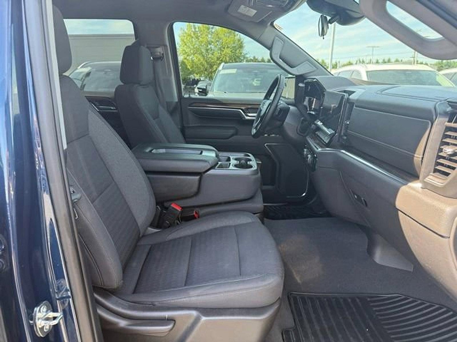 2023 Chevrolet Silverado 1500 Crew Cab Short Box 4-Wheel Drive LT 2FL