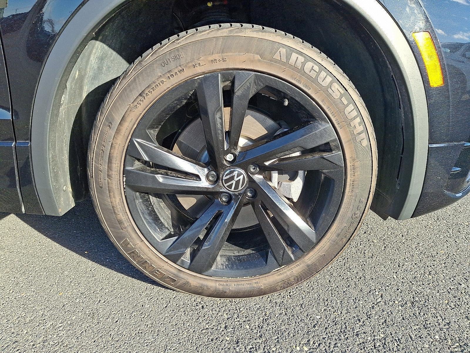 2023 Volkswagen Tiguan 2.0T SE R-Line Black 4MOTION