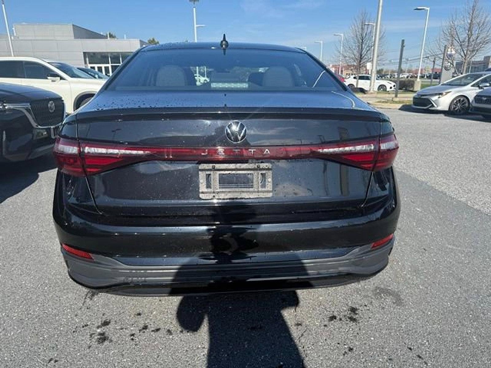 2025 Volkswagen Jetta Sport Auto