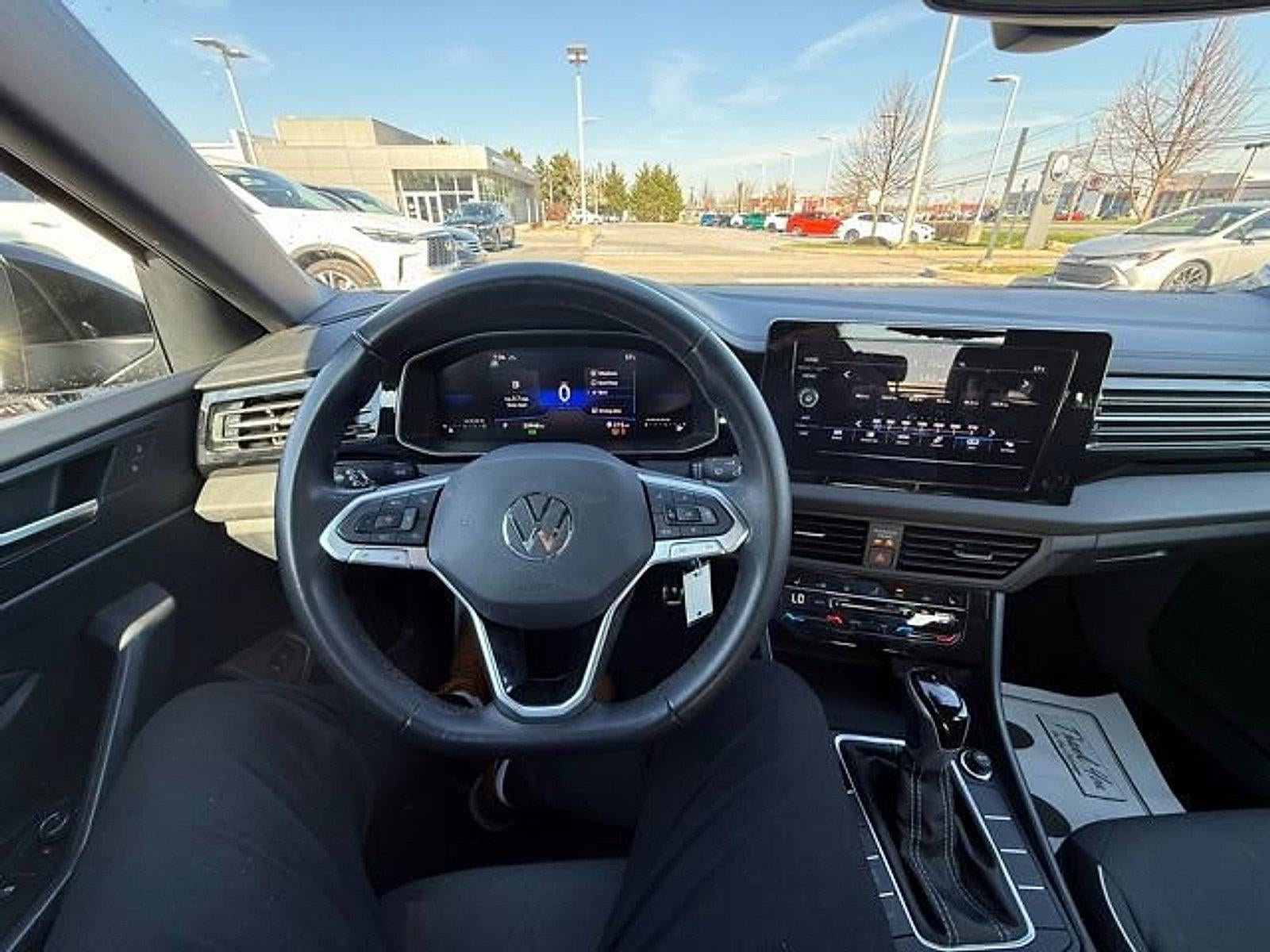 2025 Volkswagen Jetta Sport Auto