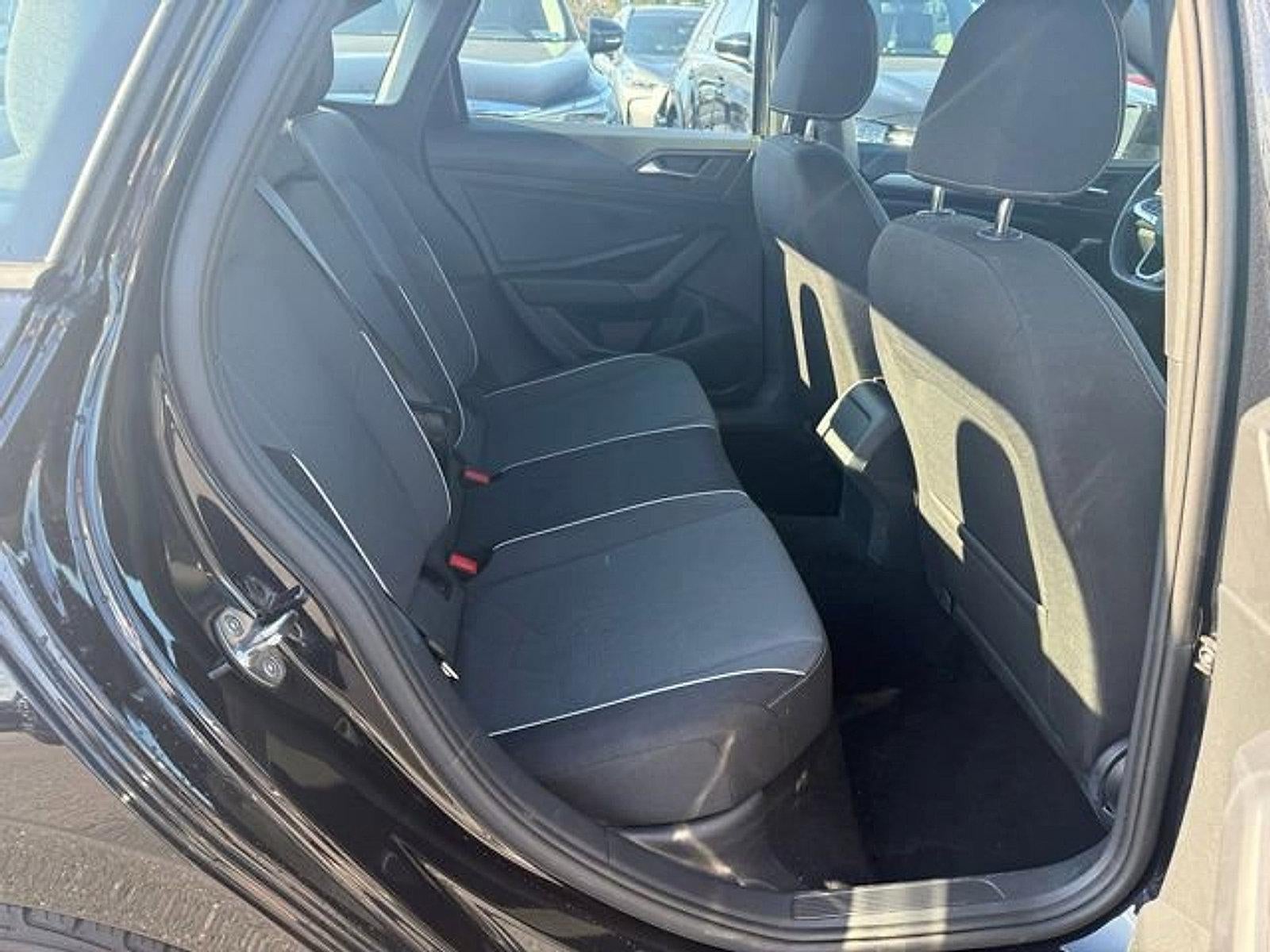 2025 Volkswagen Jetta Sport Auto