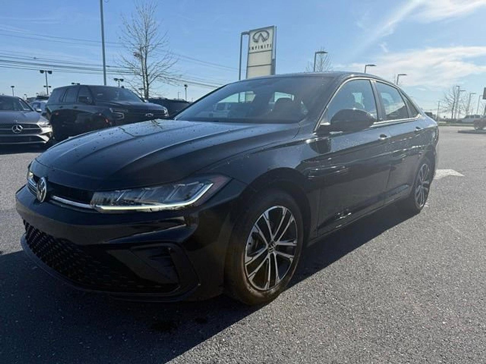 2025 Volkswagen Jetta Sport Auto