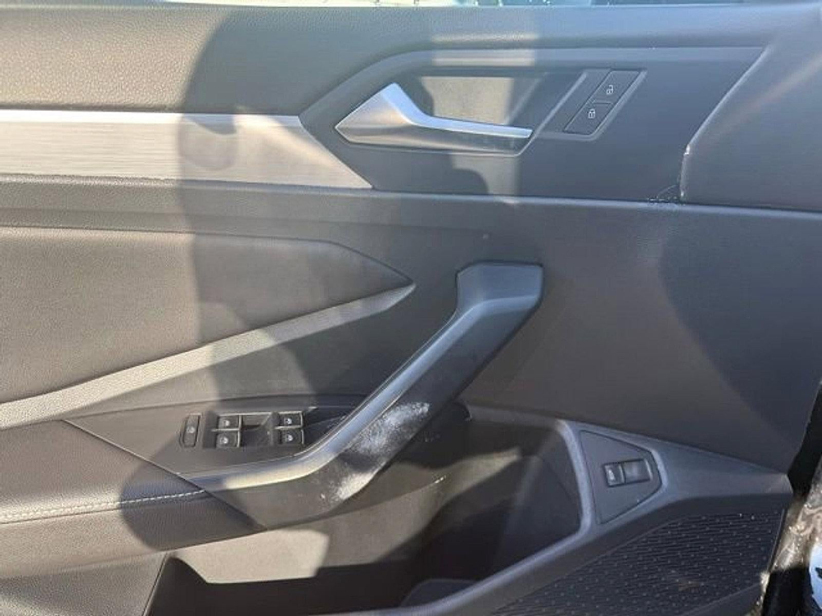 2025 Volkswagen Jetta Sport Auto