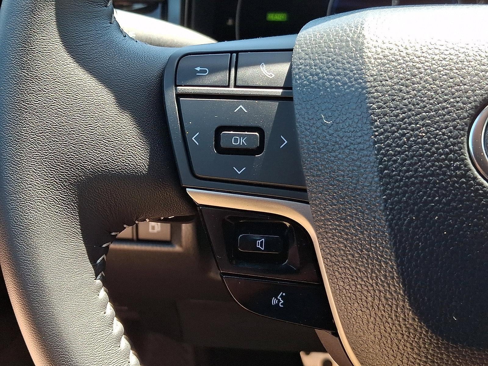 2026 Toyota Camry SE (SE)