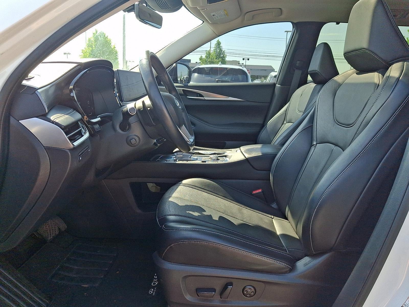 2023 INFINITI QX60 LUXE AWD