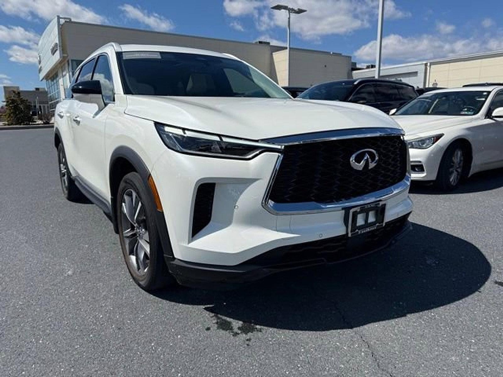 2023 INFINITI QX60 LUXE AWD