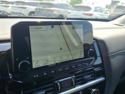 2025 Nissan Pathfinder SL 4WD