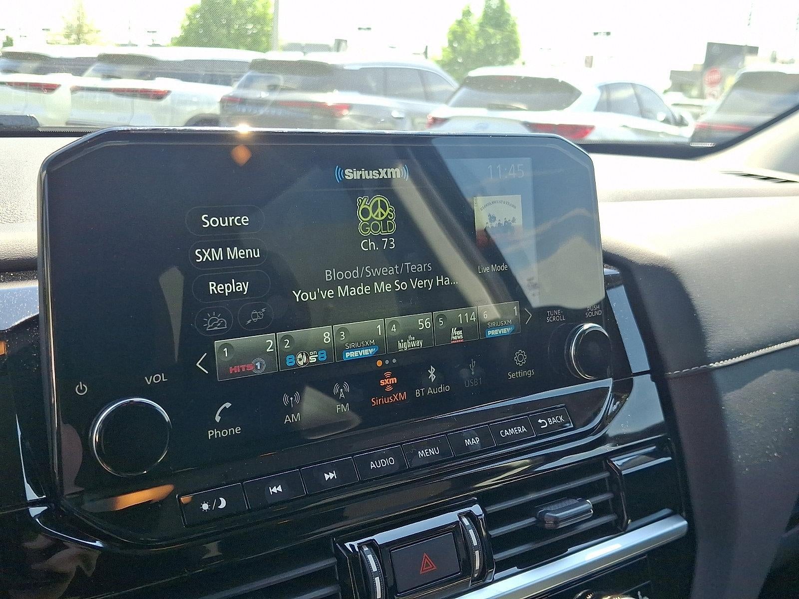 2025 Nissan Pathfinder SL 4WD