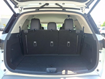 2025 Nissan Pathfinder SL 4WD