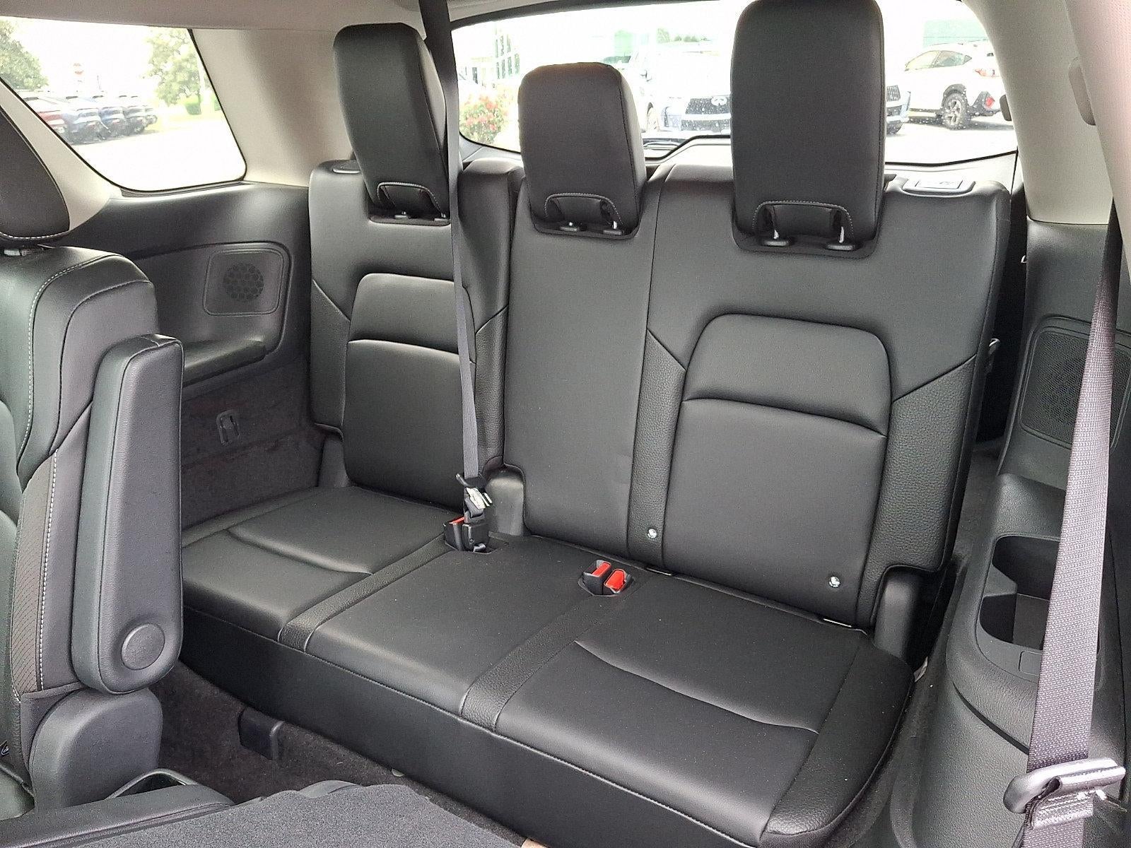 2024 Nissan Pathfinder SL 4WD