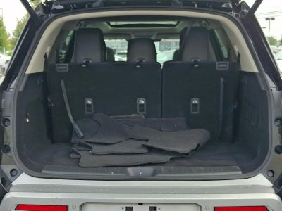 2024 Nissan Pathfinder SL 4WD