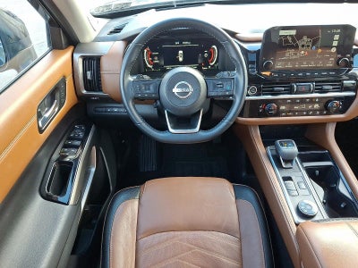 2023 Nissan Pathfinder Platinum 4WD