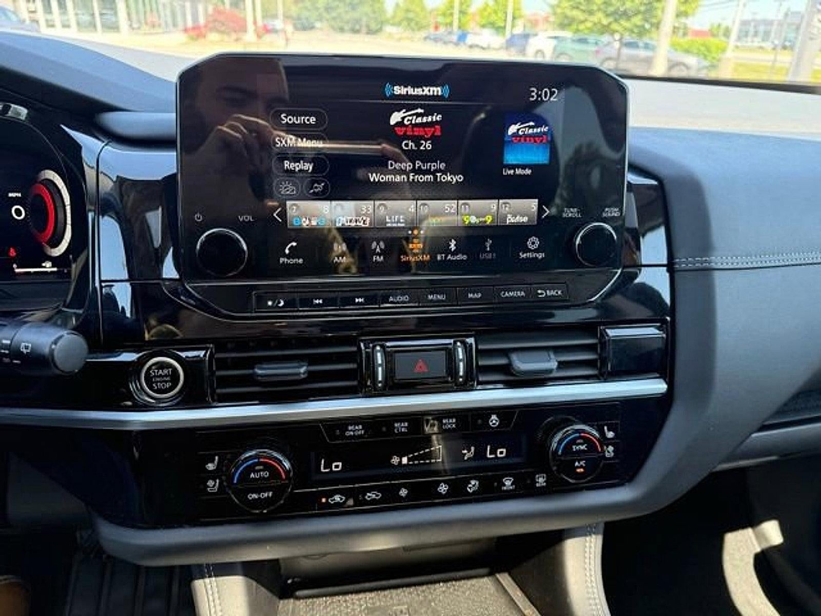 2023 Nissan Pathfinder Platinum 4WD