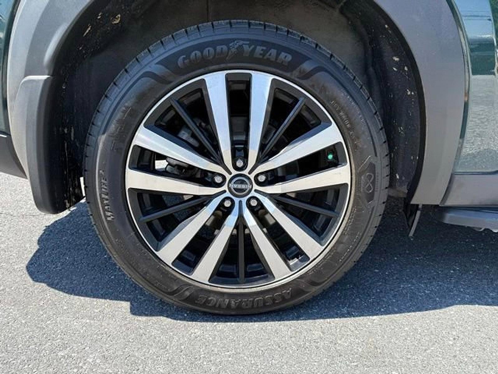 2023 Nissan Pathfinder Platinum 4WD