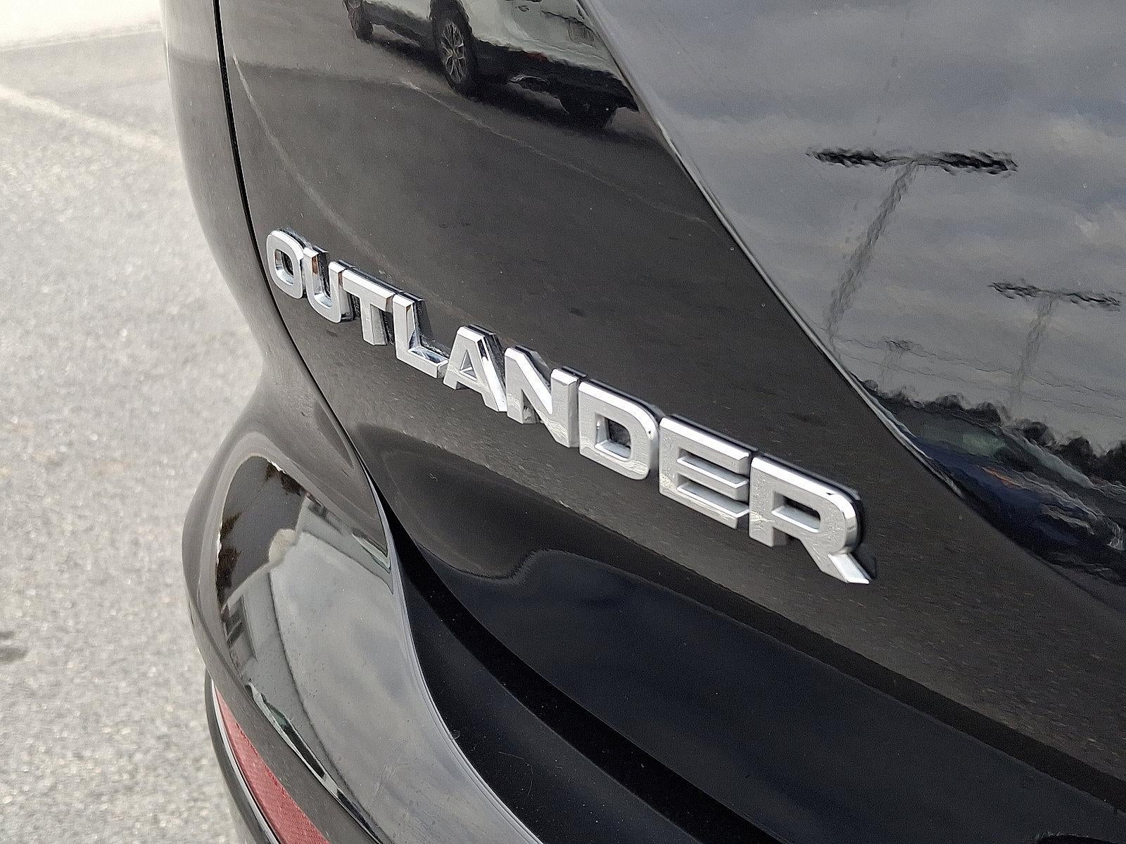 2023 Mitsubishi Outlander ES S-AWC