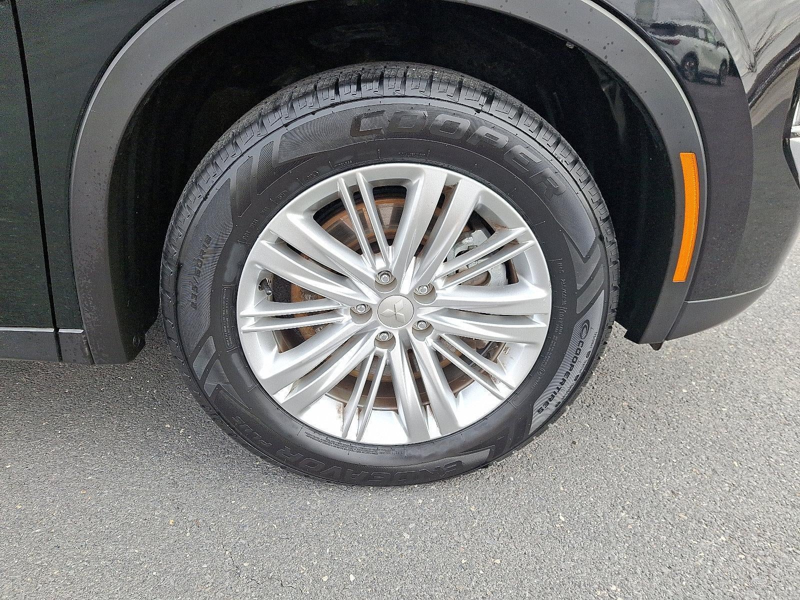 2023 Mitsubishi Outlander ES S-AWC