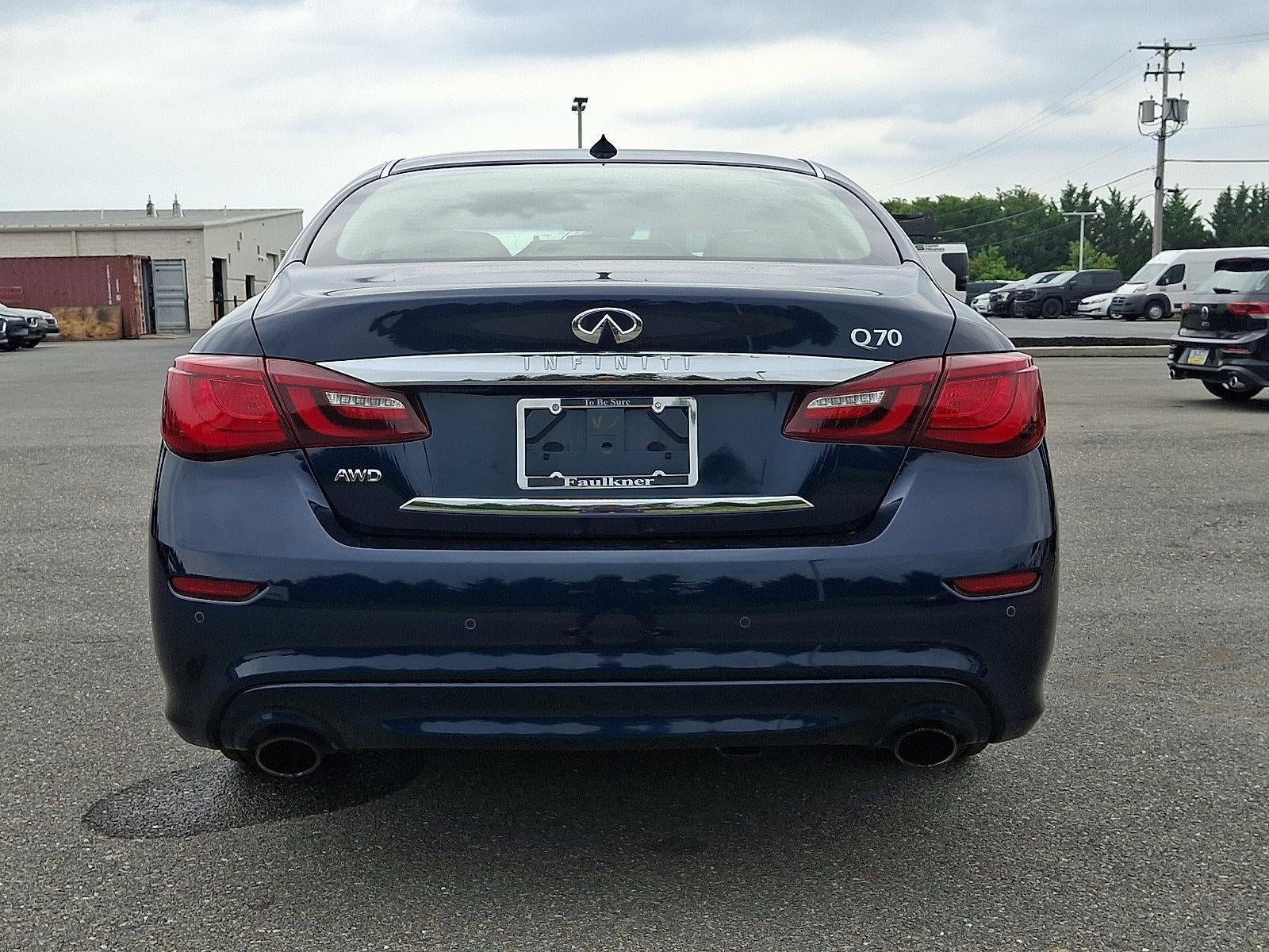 2015 INFINITI Q70 3.7 AWD