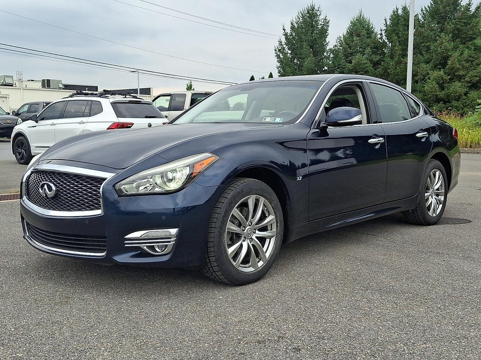 2015 INFINITI Q70 3.7 AWD