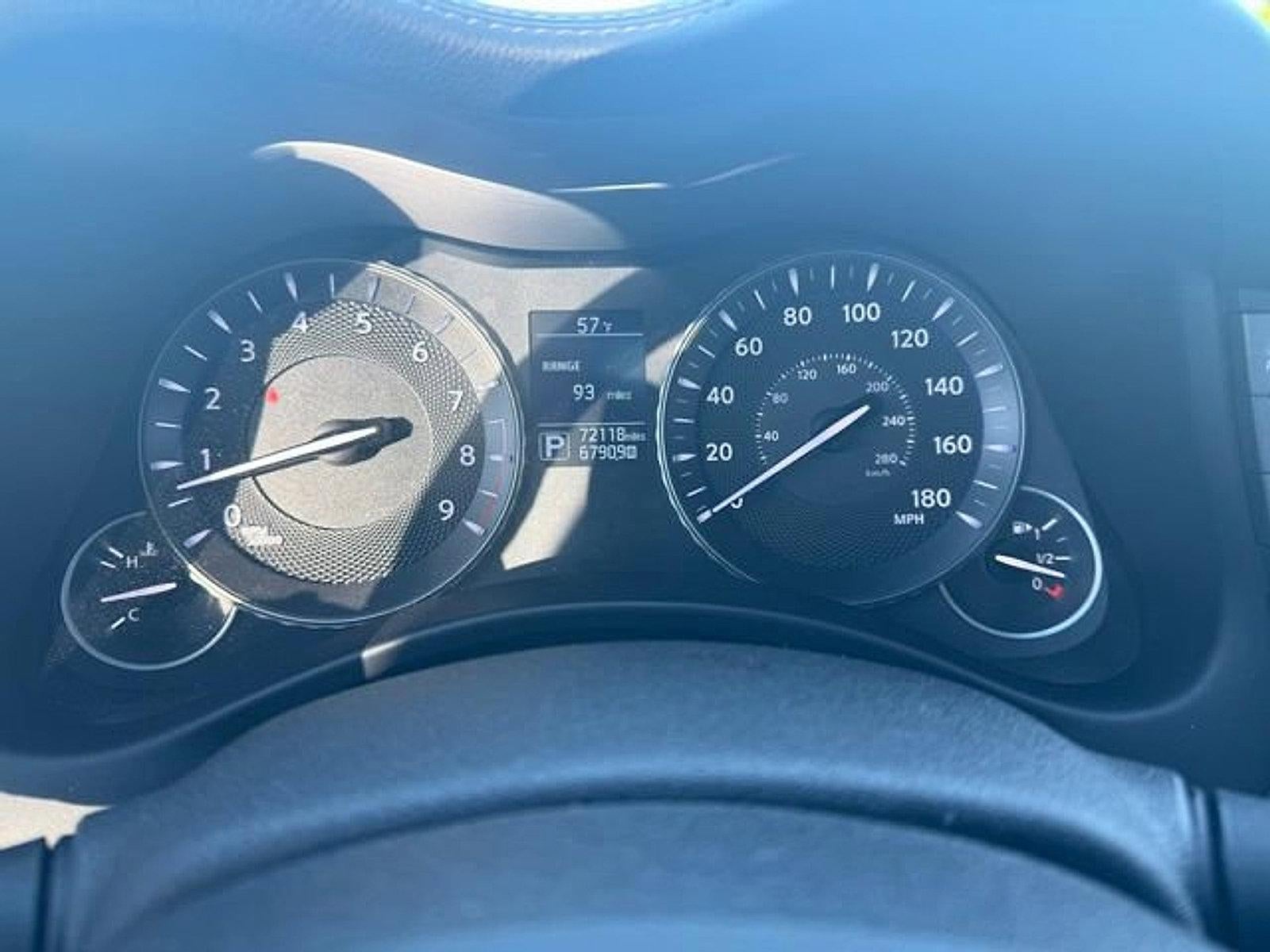 2019 INFINITI Q70 3.7 LUXE AWD