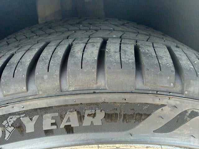 2019 INFINITI Q70 3.7 LUXE AWD