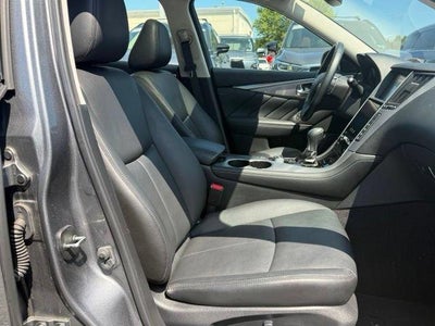 2016 INFINITI Q50 3.0t AWD Premium