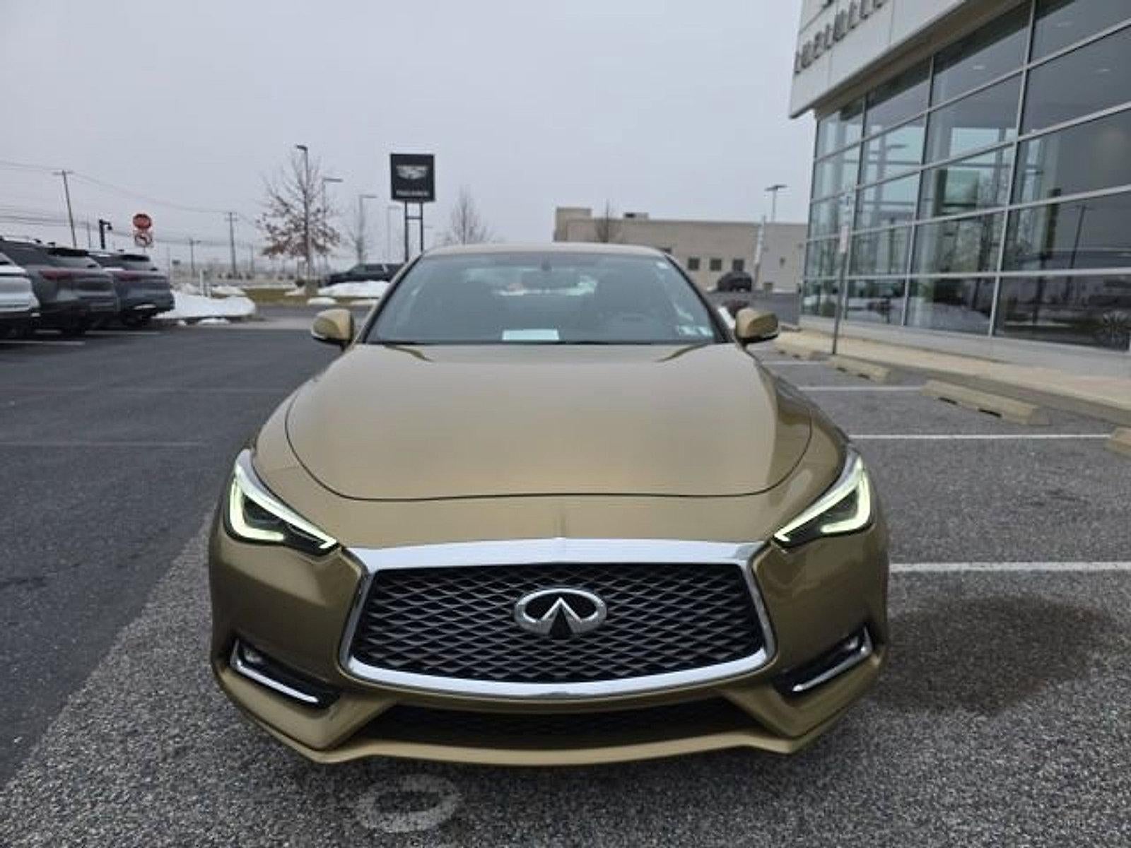 2018 INFINITI Q60 3.0t LUXE AWD