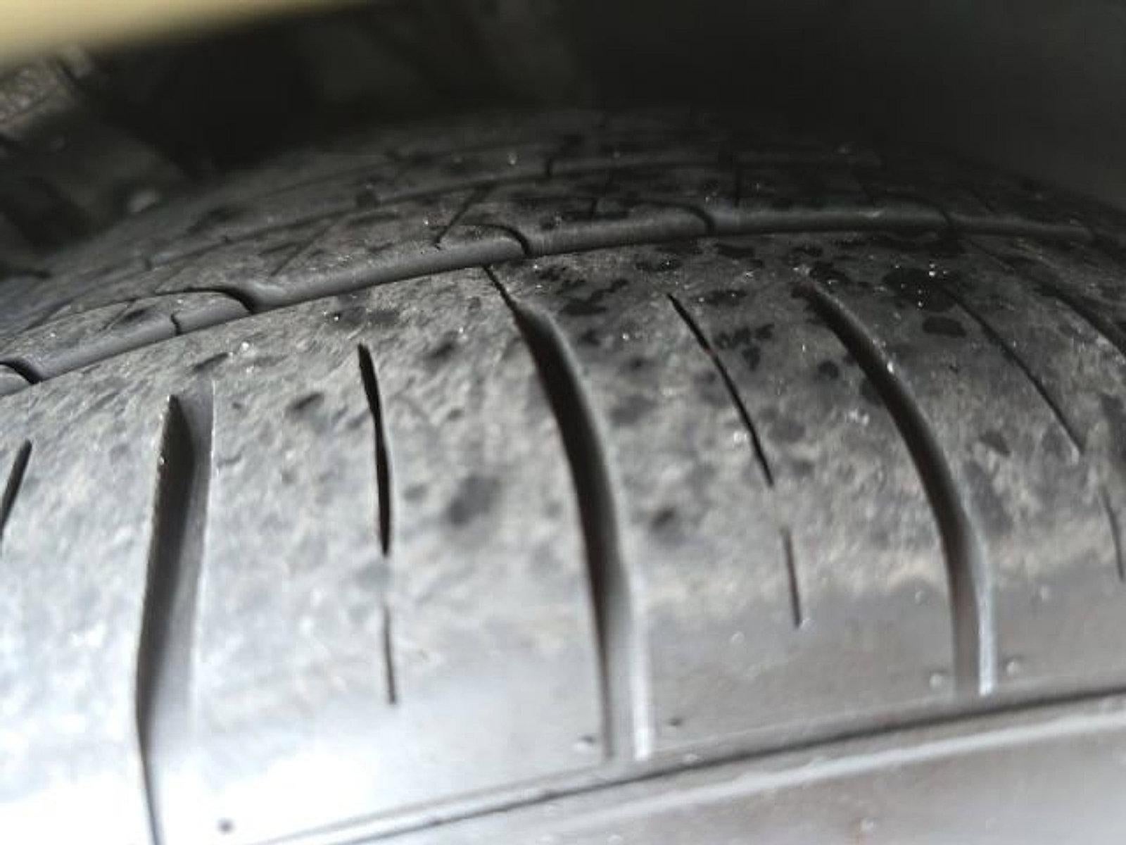 2018 INFINITI Q60 3.0t LUXE AWD