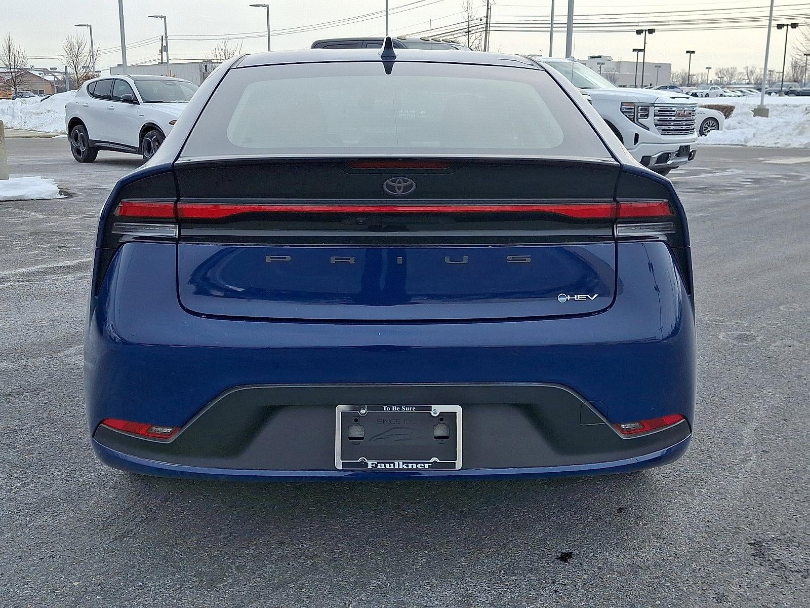 2025 Toyota Prius LE (Natl)