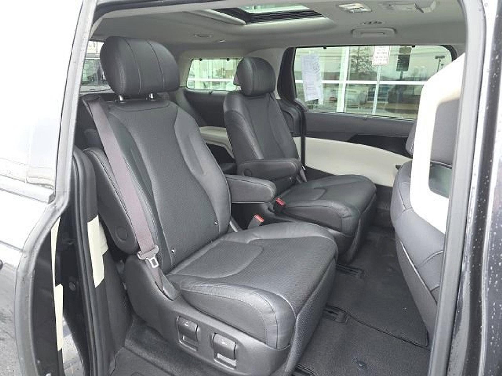 2023 Kia Carnival SX Prestige FWD