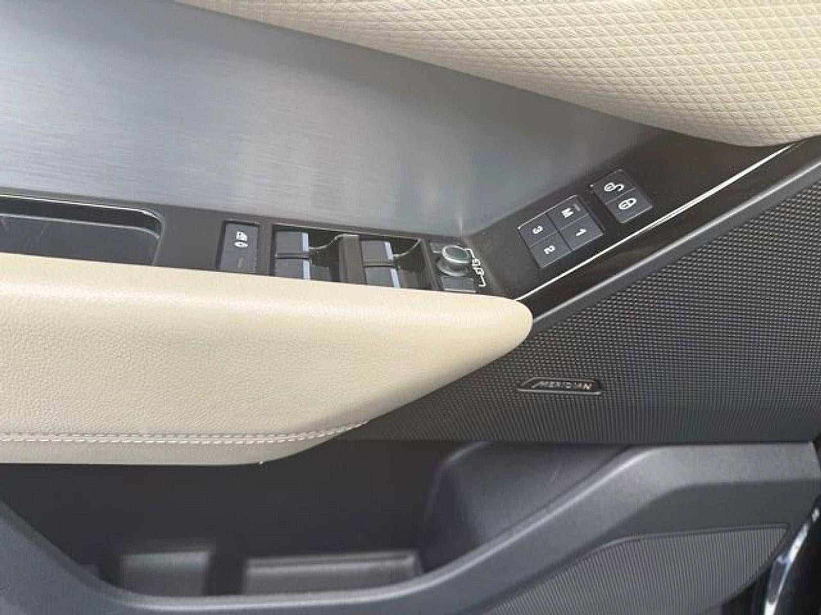 2020 Land Rover Range Rover Velar P250 R-Dynamic S