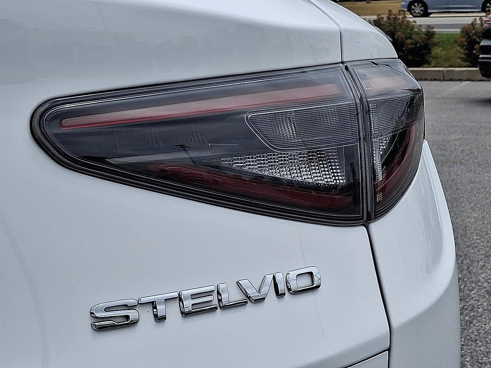 2024 Alfa Romeo Stelvio Veloce AWD
