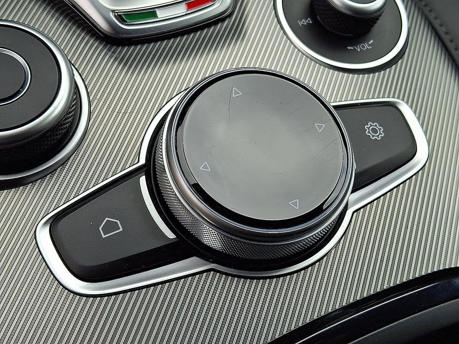 2024 Alfa Romeo Stelvio Veloce AWD