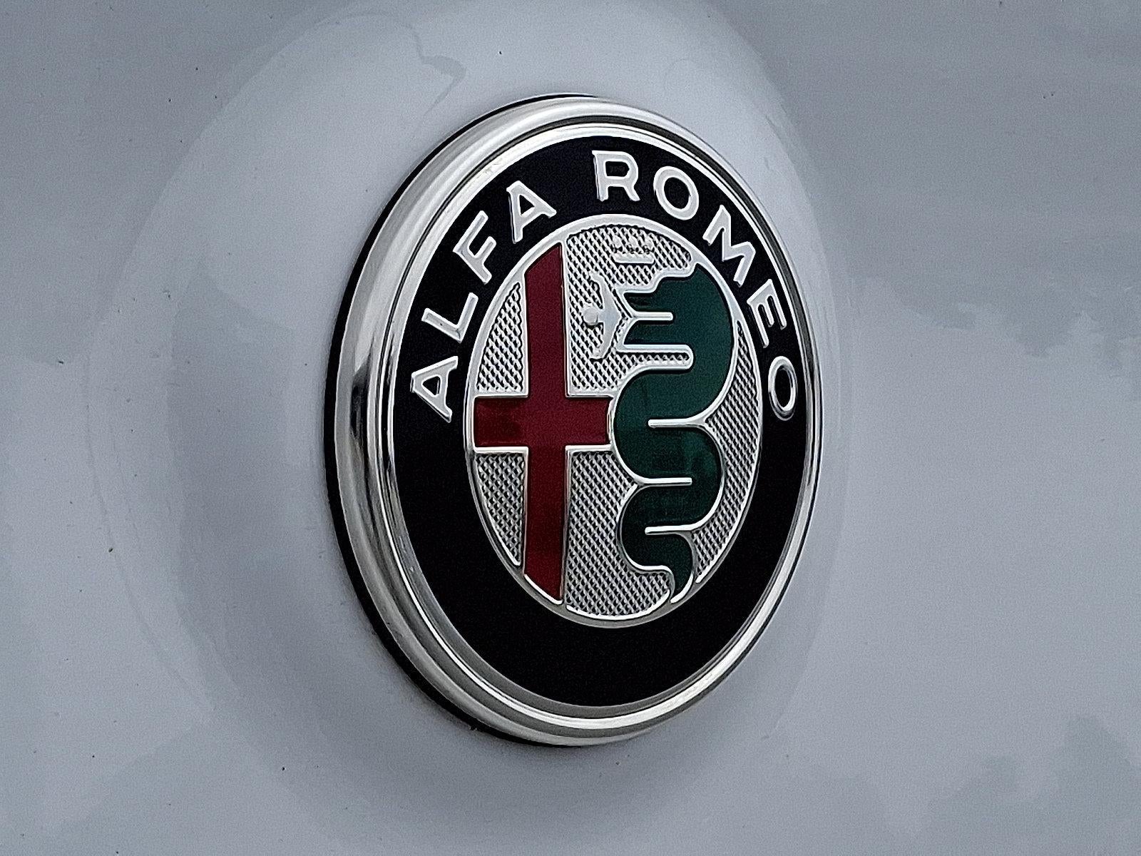 2024 Alfa Romeo Stelvio Veloce AWD