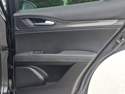 2022 Alfa Romeo Stelvio Quadrifoglio AWD