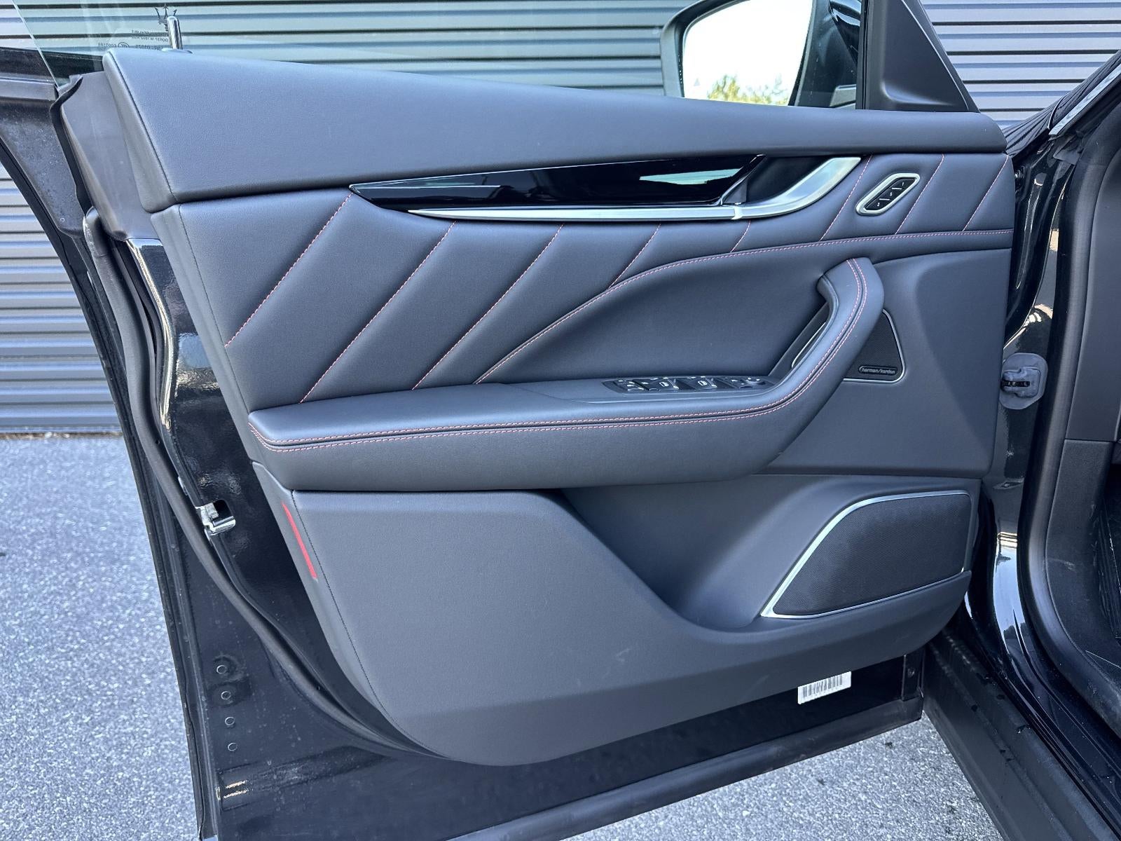 2024 Maserati Levante GT Ultima AWD