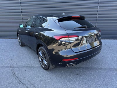 2024 Maserati Levante GT Ultima AWD