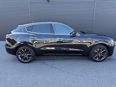 2024 Maserati Levante GT Ultima AWD