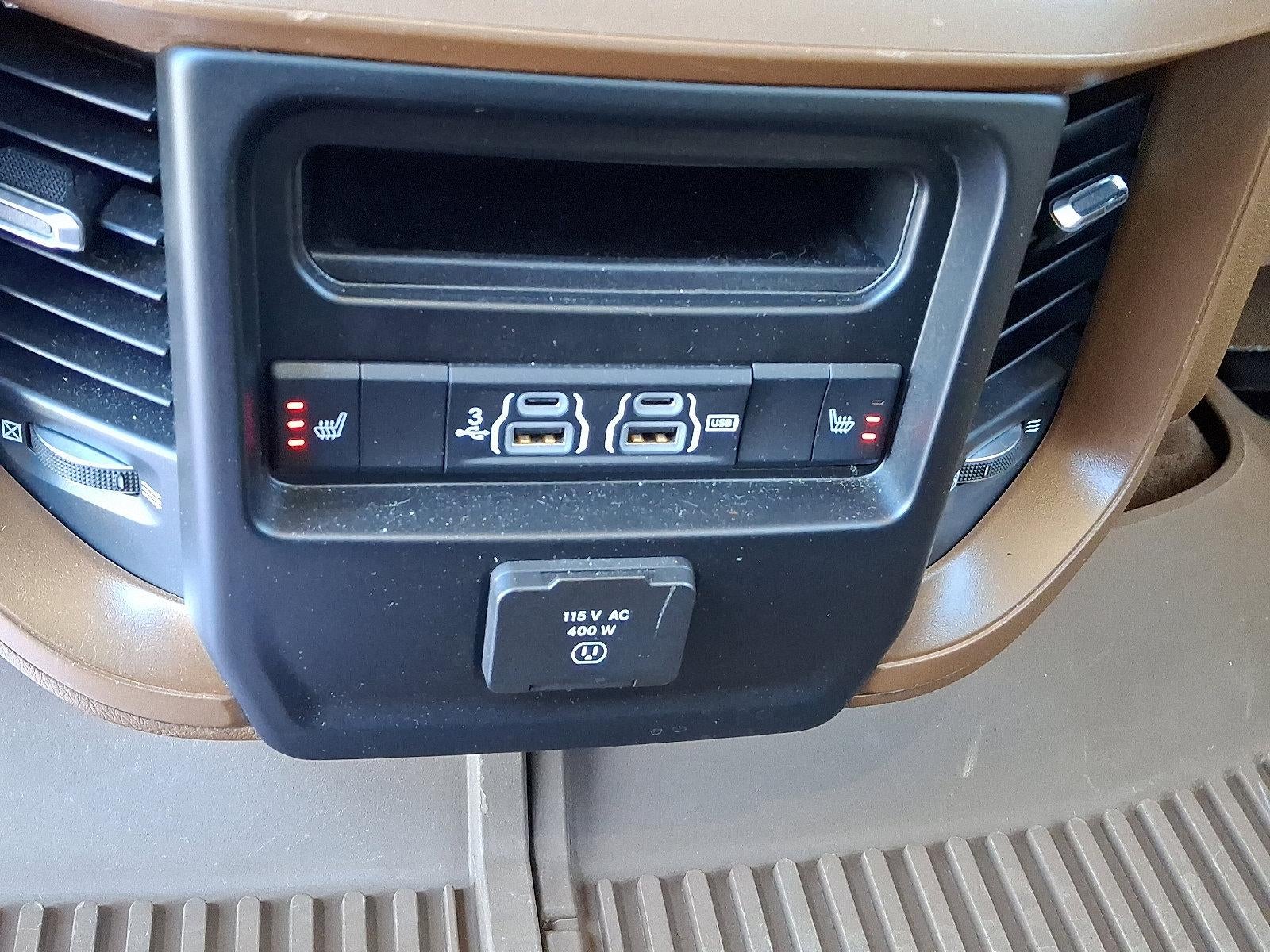 2019 RAM 1500 Laramie 4x4 Crew Cab 5'7" Box